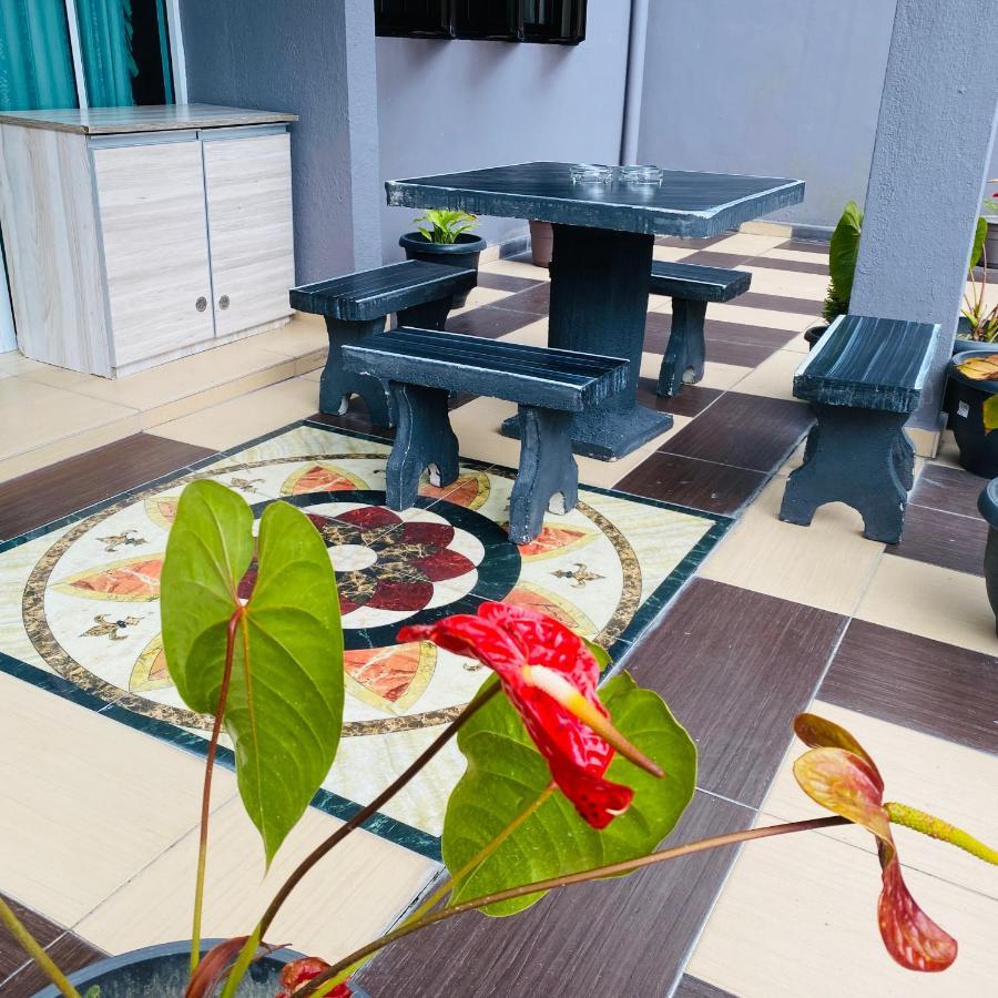 100 Oastel Coliving Tanah Rata Exterior foto